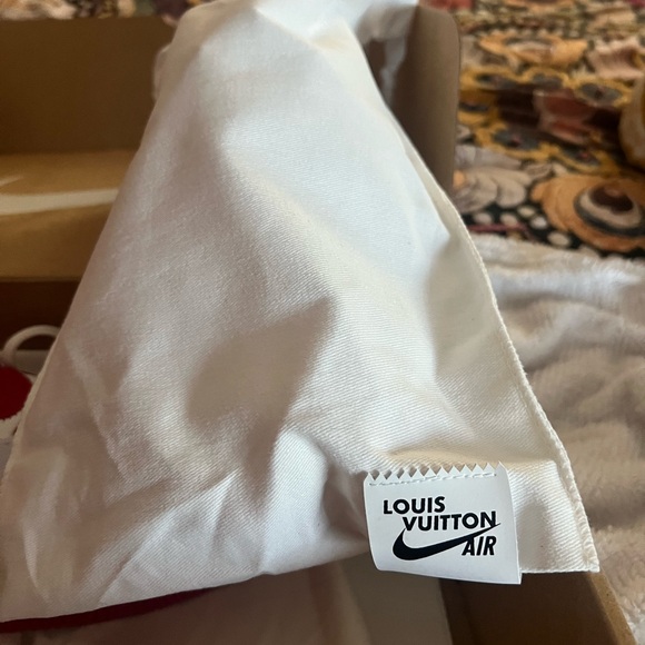 Nike shoes - Picture 7 of 7